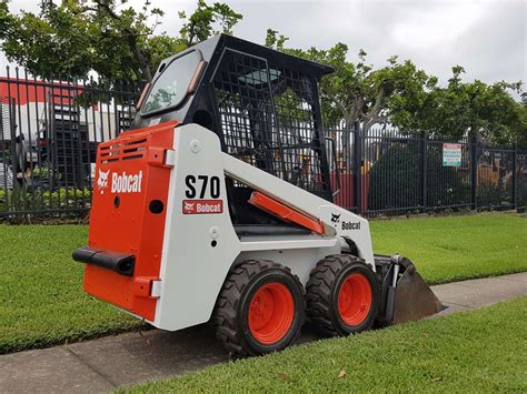 bobcat s70 skid steer specs